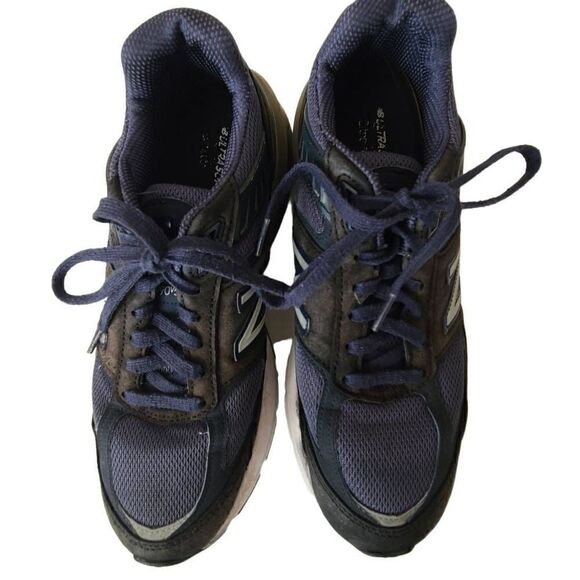 New Balance Womens W990NVS Blue Suede Running Shoe Made in USA Size 10 - Picture 2 of 12